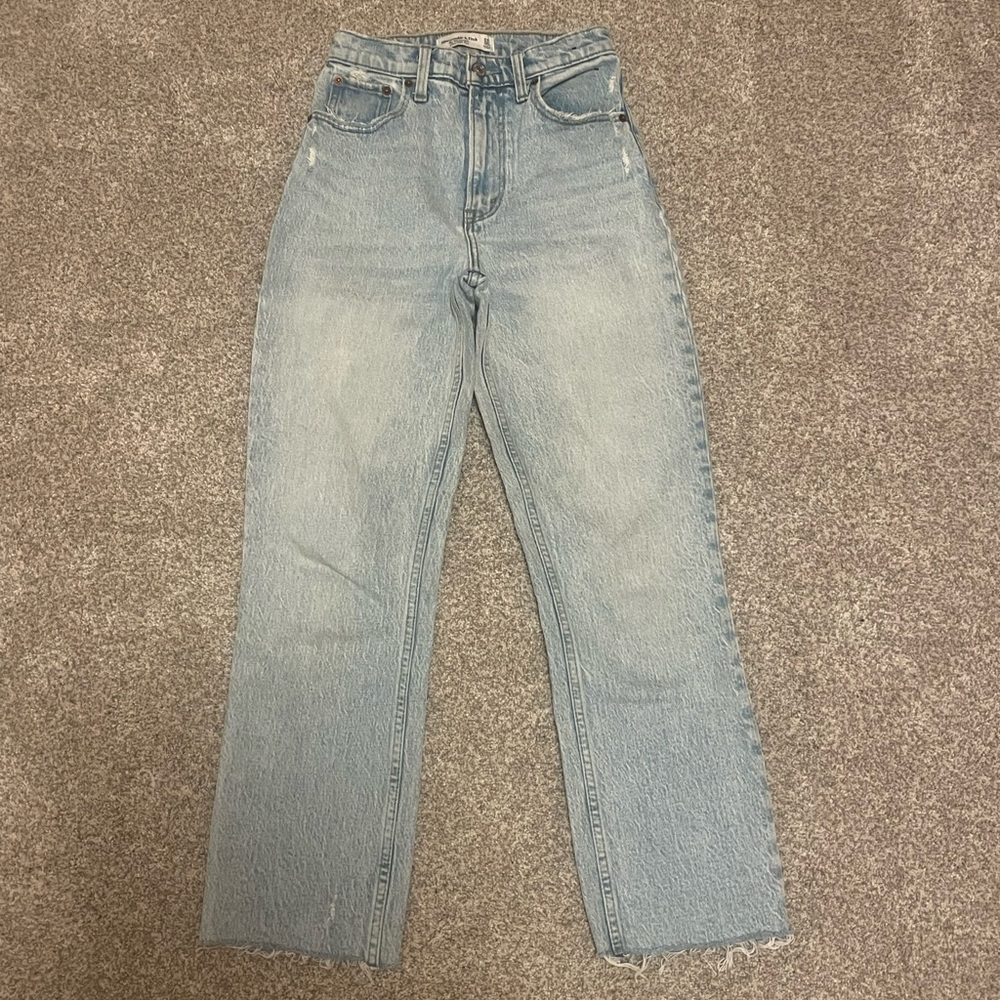 Abercrombie & Fitch Curve Love ultra high rise 90s straight jeans.